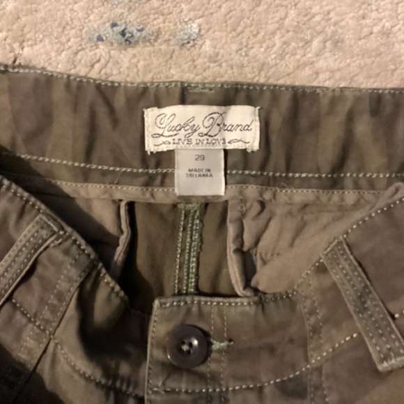 Shorts - Picture 4 of 4